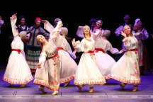 Цікавую і дынамічную канцэртную праграму &laquo;Вясна пачынаецца з Масленкі&raquo; ансамбль &laquo;Харошкі&raquo; прадставіў 17 сакавіка ў Рэчыцы